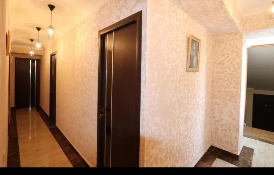 Mine Passionis Hotel And Tours Yerevan Exterior photo
